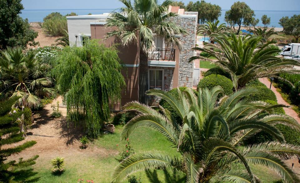 Lito Beach Hotel Gerani  Екстериор снимка