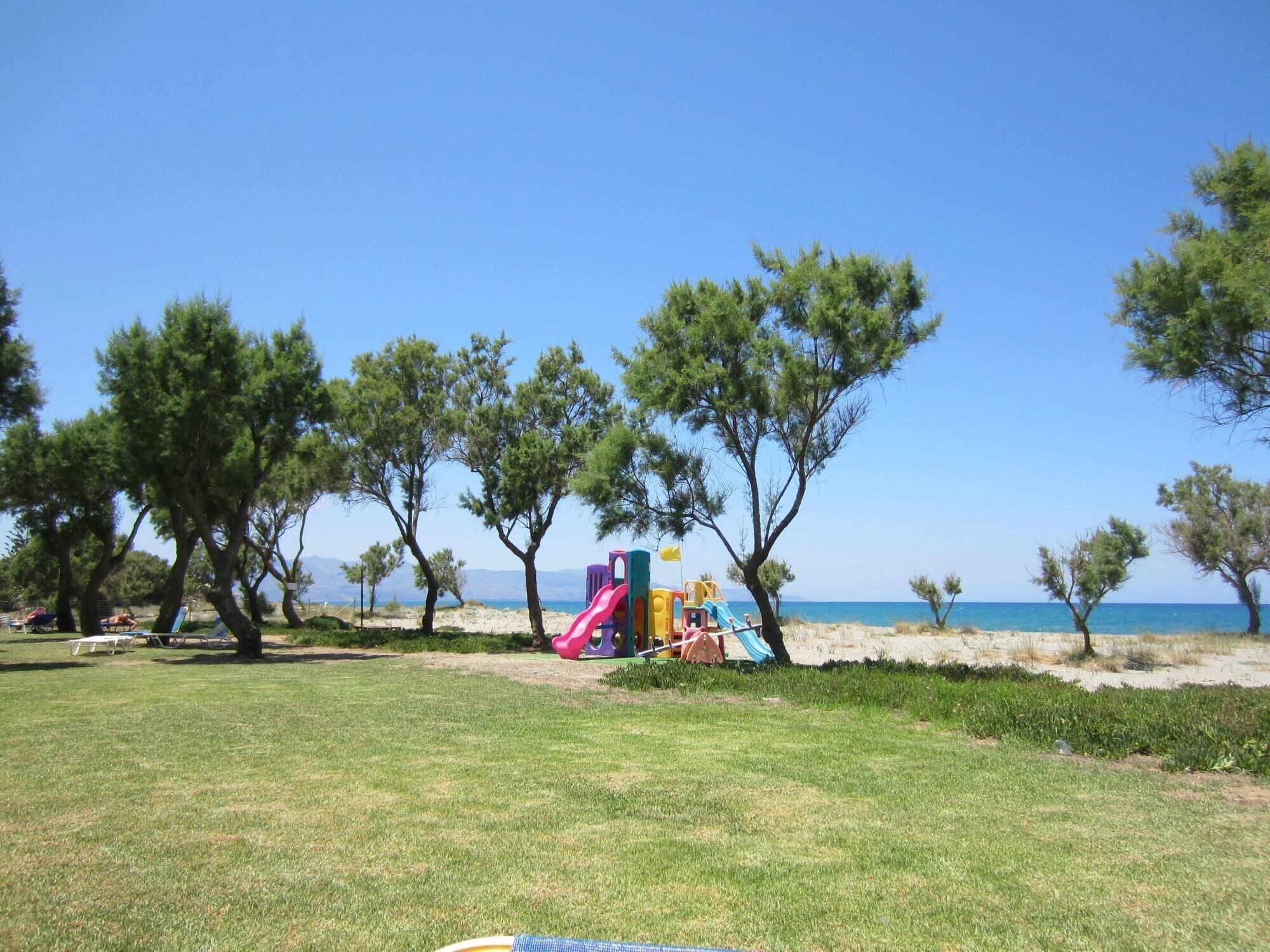 Lito Beach Hotel Gerani  Екстериор снимка
