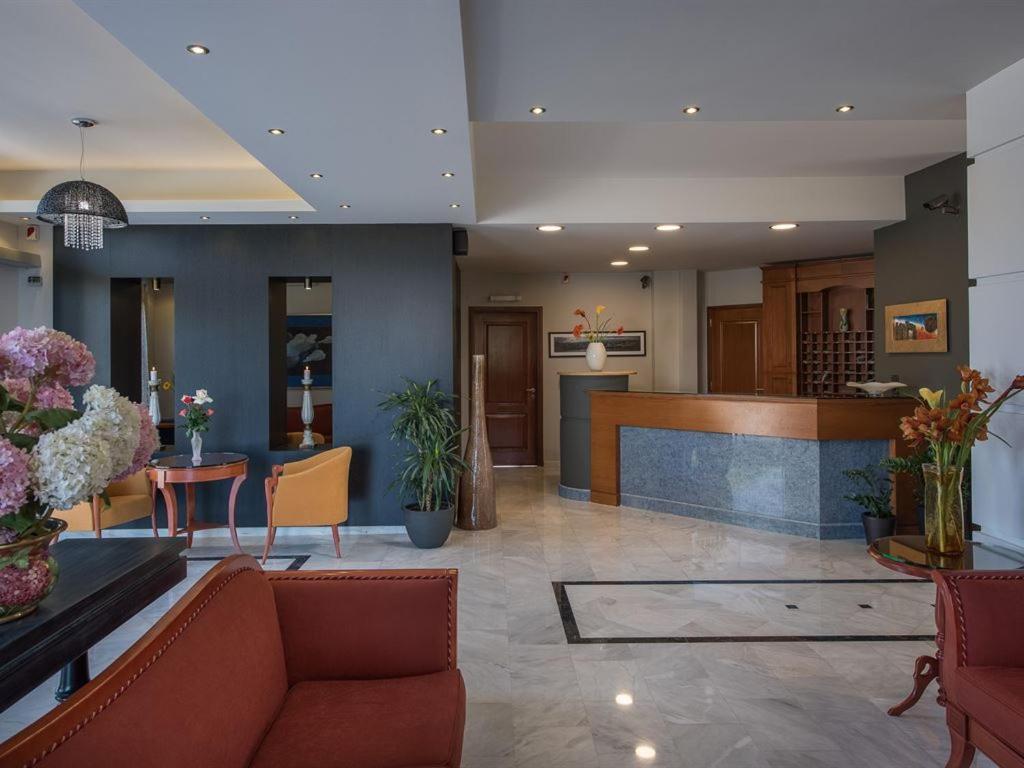 Lito Beach Hotel Gerani  Екстериор снимка
